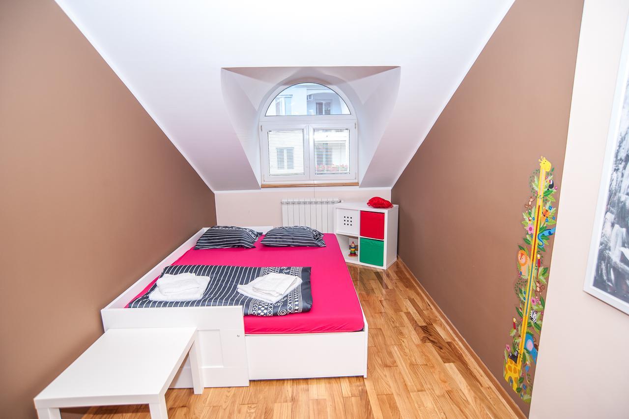 Apartment Wizard House